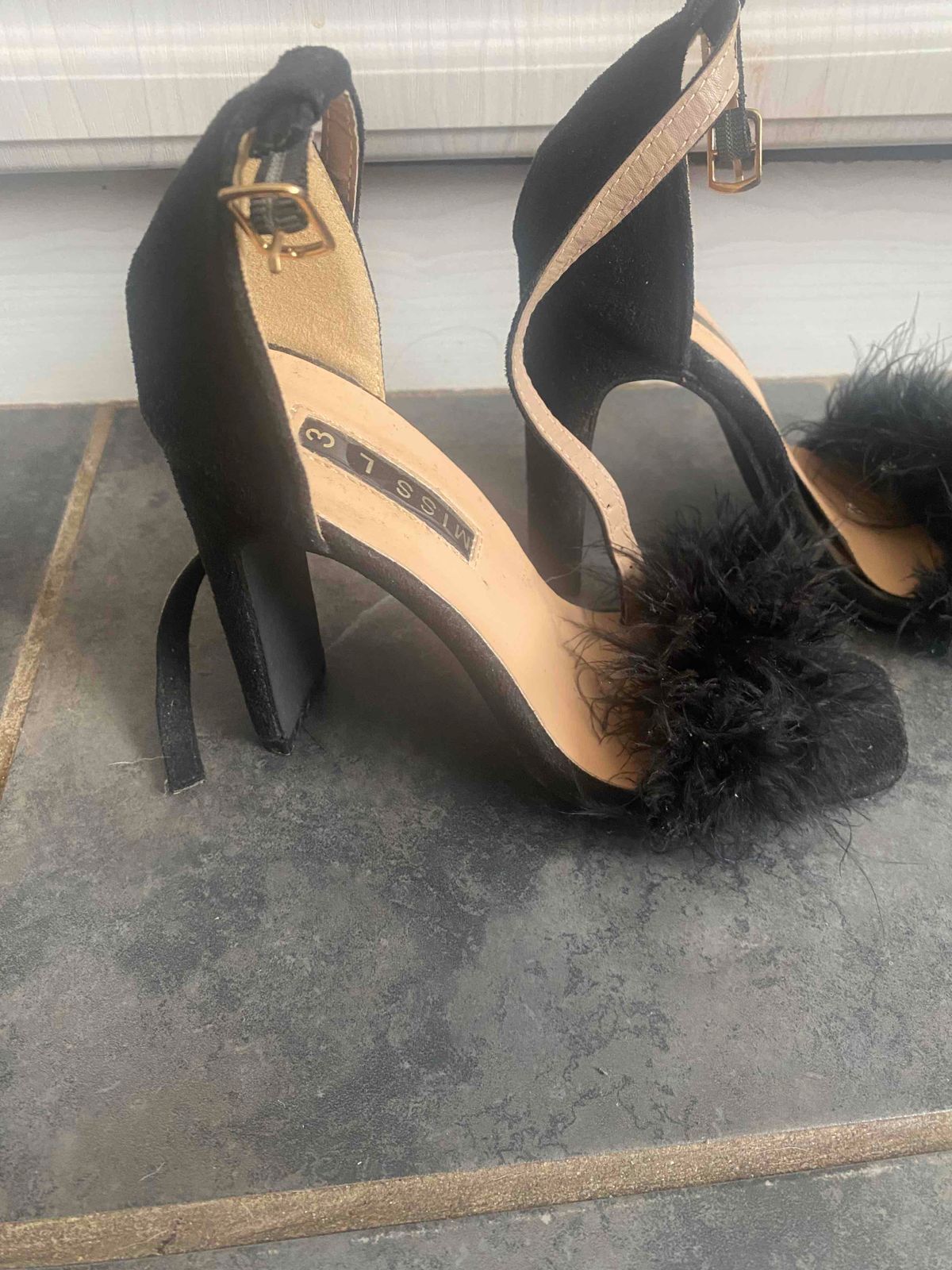 Black fluffy heels discount primark