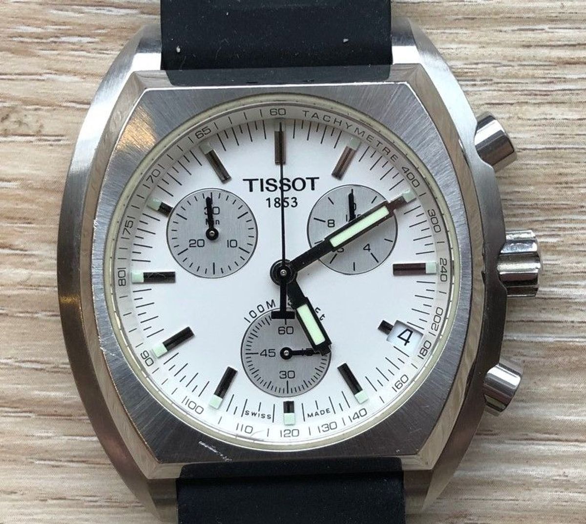 Tissot Quickster Chronograph 0662 762 TKS BC unit run 20459 Sapphire crystal and 100 m water resista