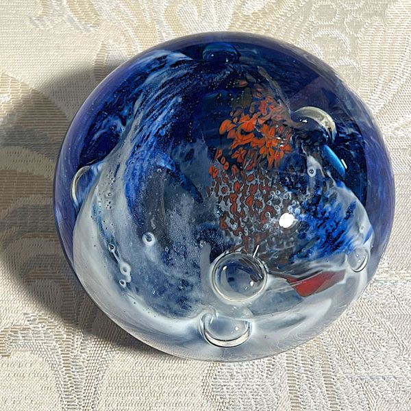 Three-colour glass paperweight