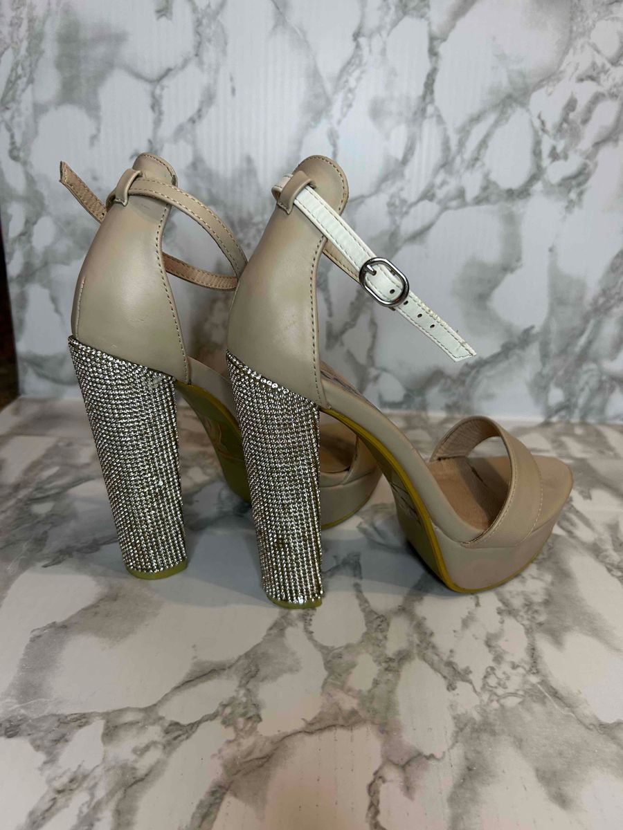 Yde 2025 block heels