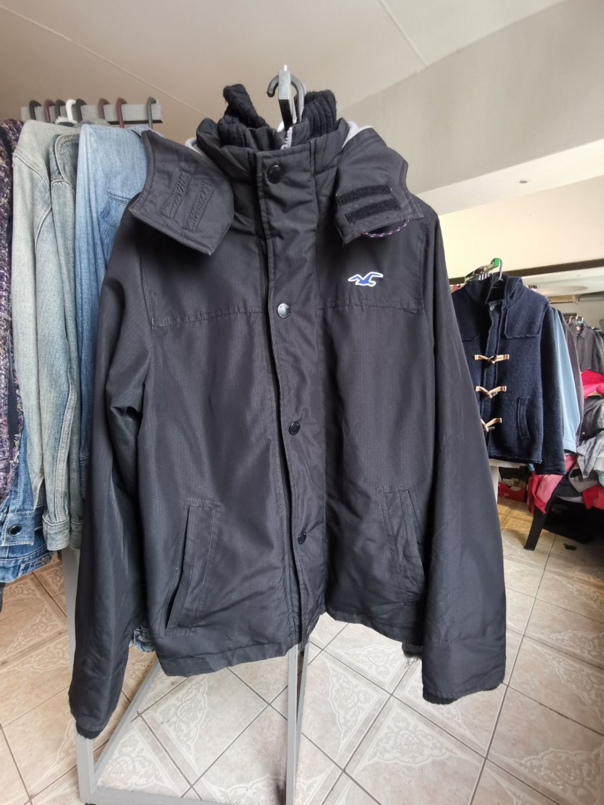 Hollister all weather outlet jacket