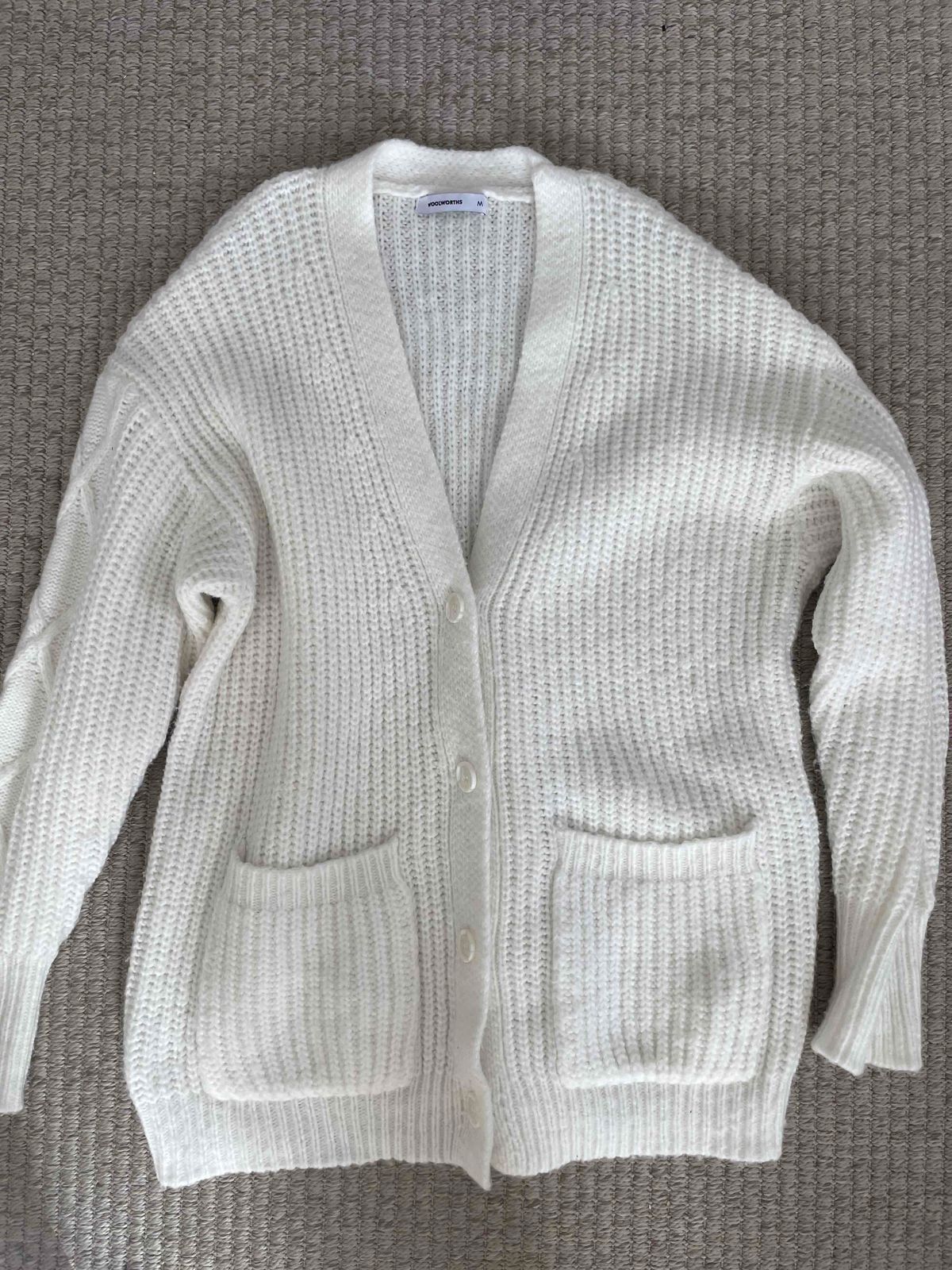 Women Woolworths ladies chinky knit S YAGA