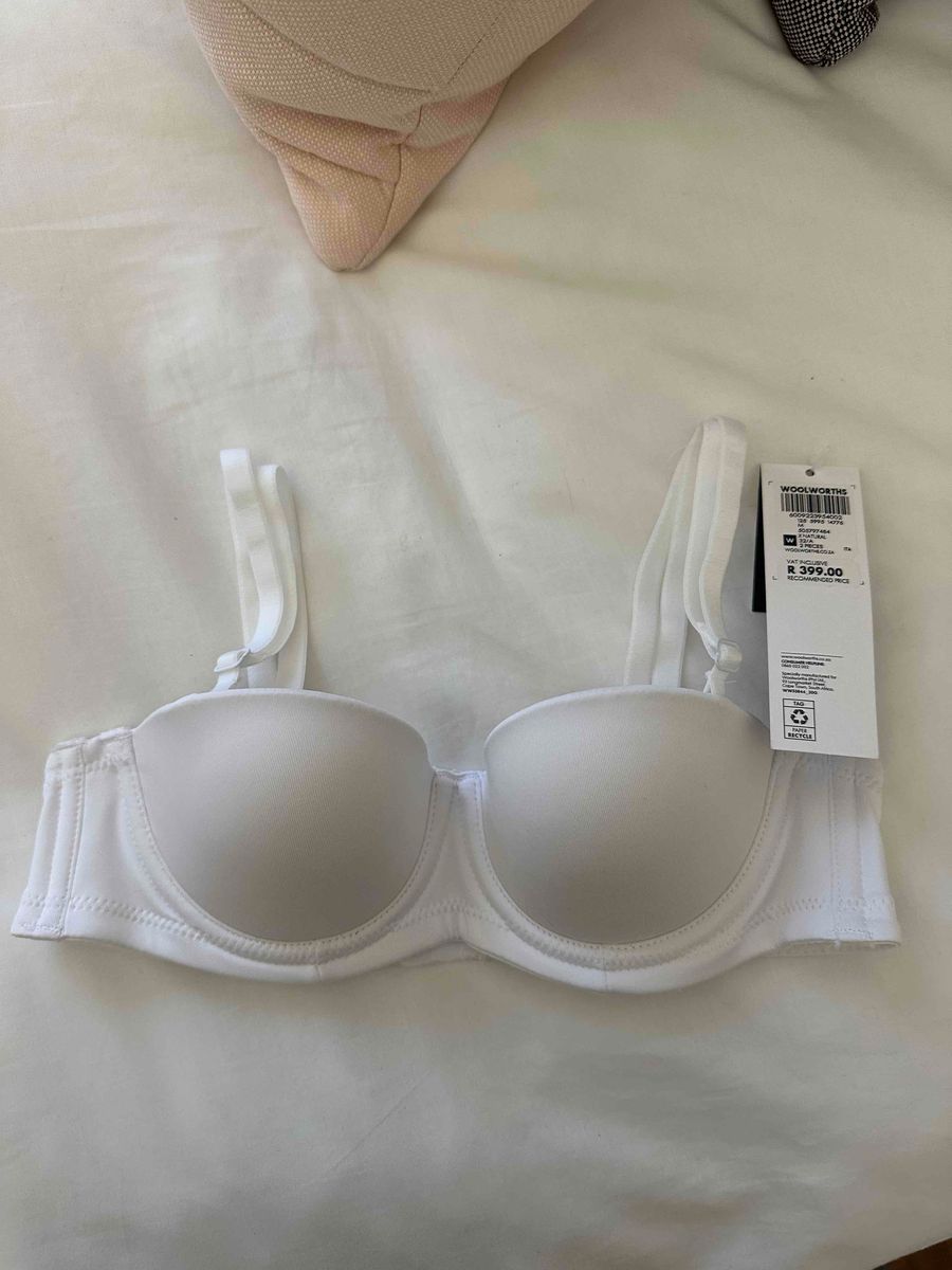 Women, White woolworths bra. 32A. Padded and h