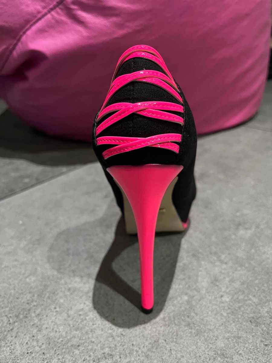 Hot pink 2025 and black heels