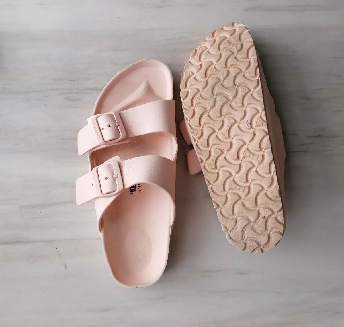 Birkenstock light pink 2024 rubber