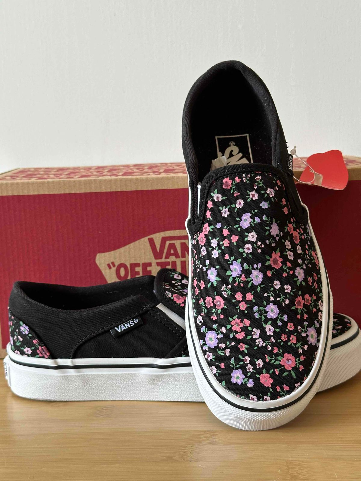 Vans 2024 floral dots