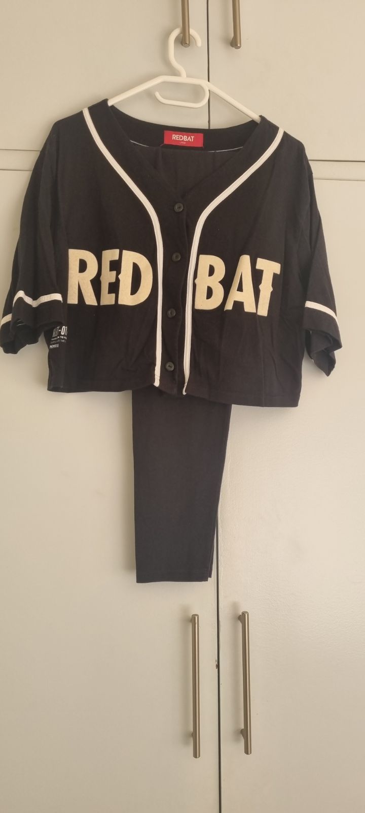 crop top redbat leggings
