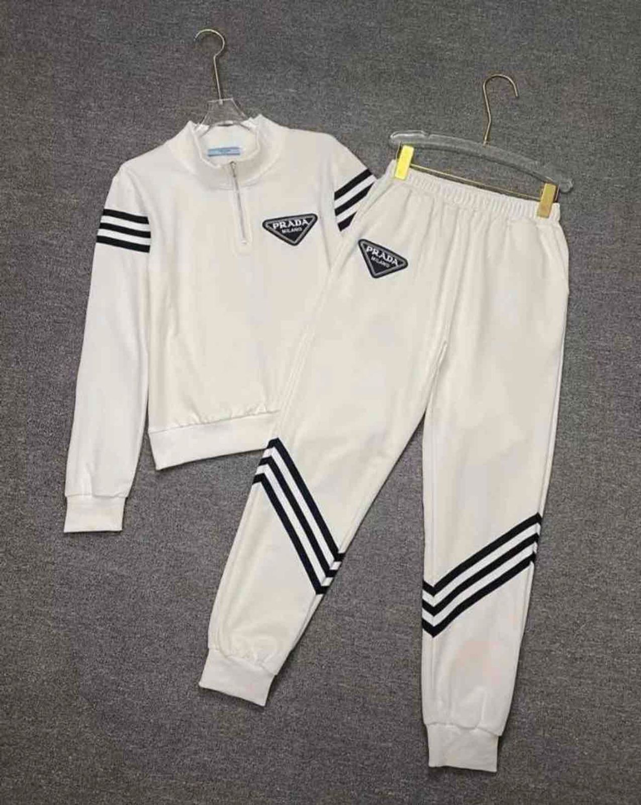 Women New womens white prada tracksuit size M YAGA