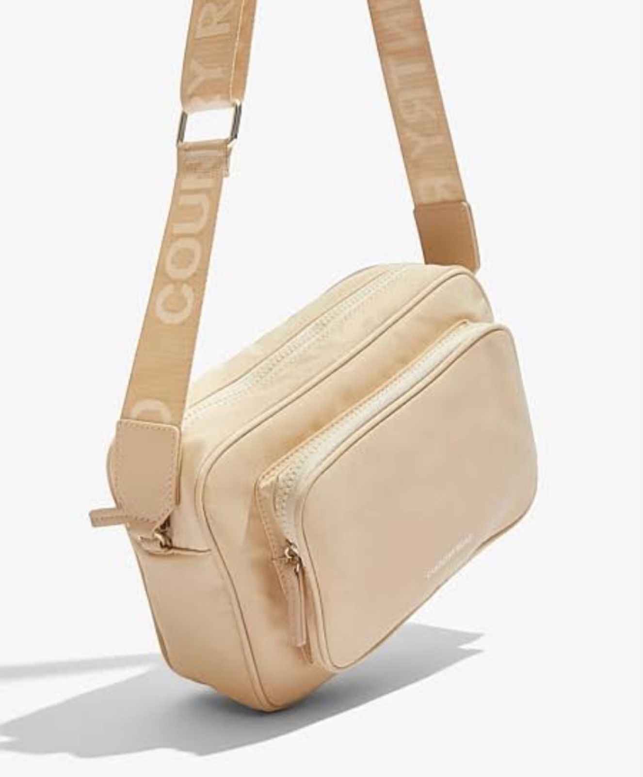 Women Brand new Country Road crossbody O YAGA