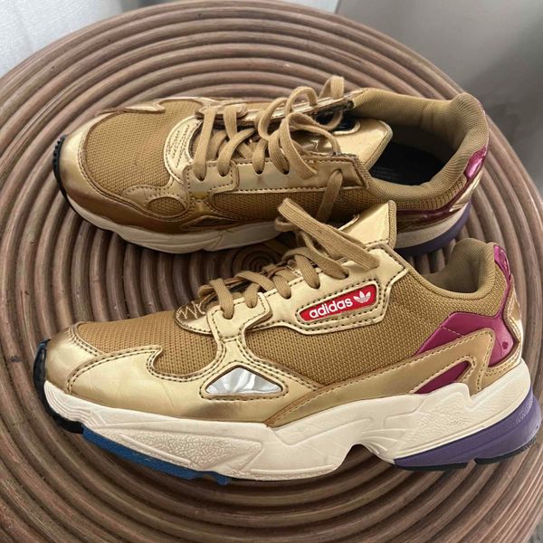 Adidas falcon uruguay online