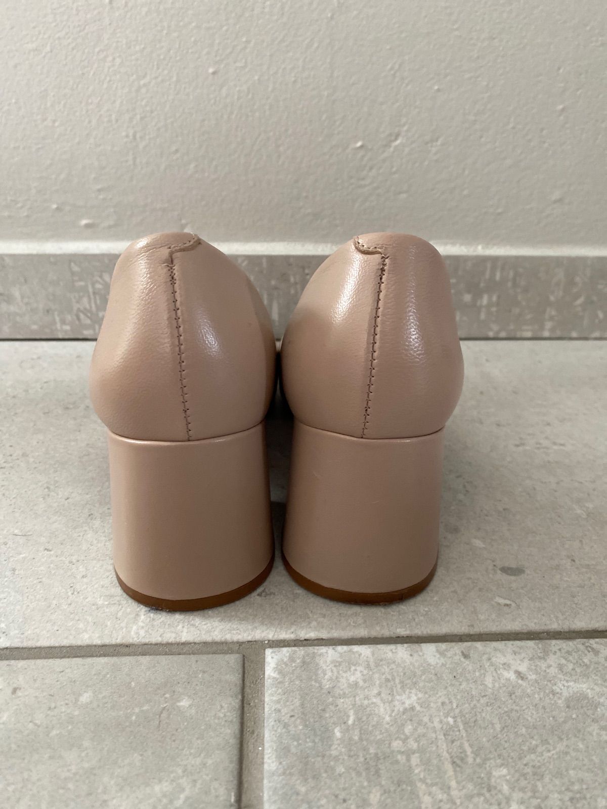 Yaga marketplace for preloved fashion