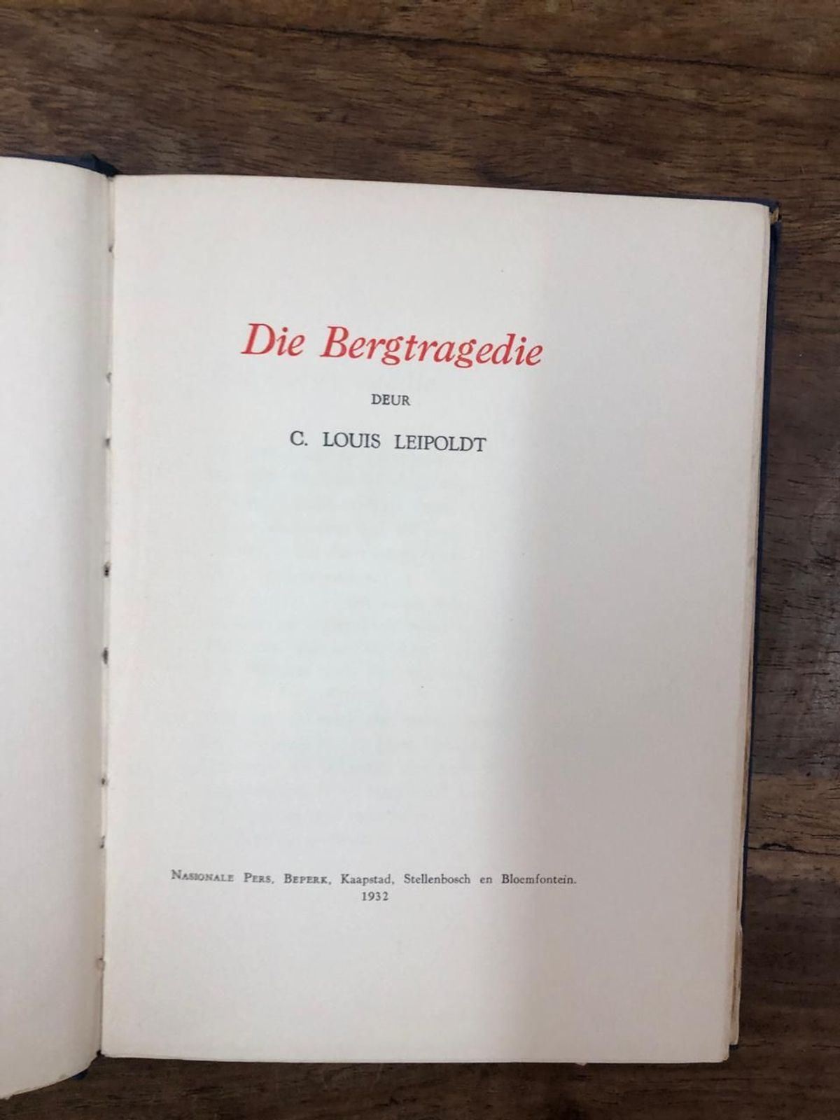 Books & Magazines | Die Bergtragedie - C Louis Leipoldt (Ha | YAGA
