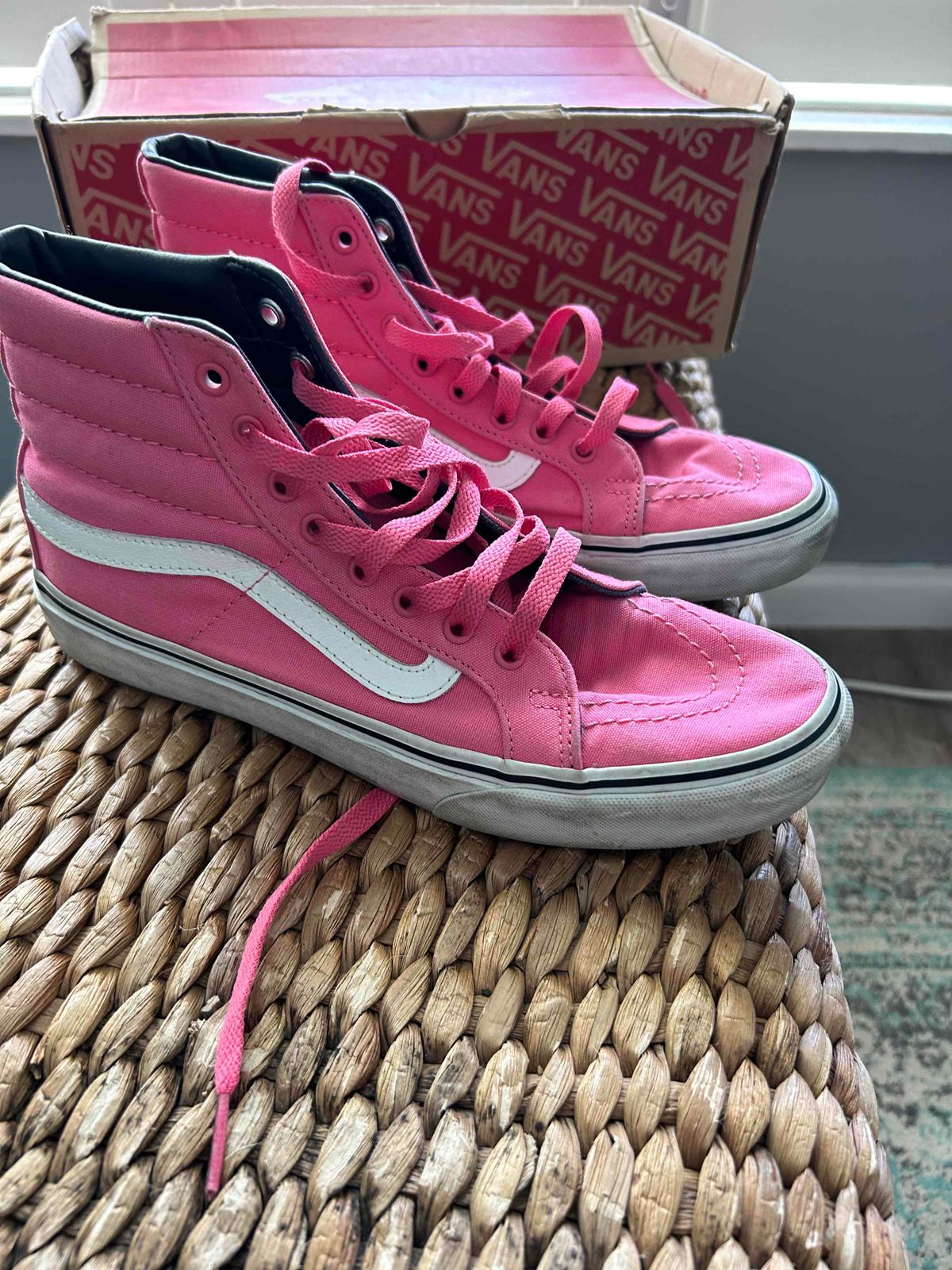 Womens pink high hot sale top vans