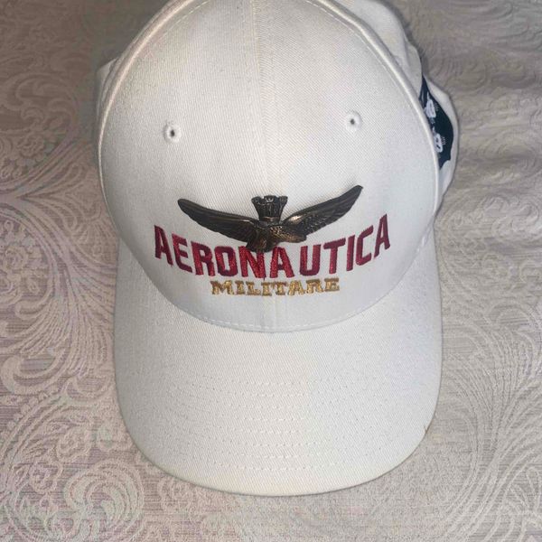 Men Authentic Aeronautica caps. Gently used Yaga SA