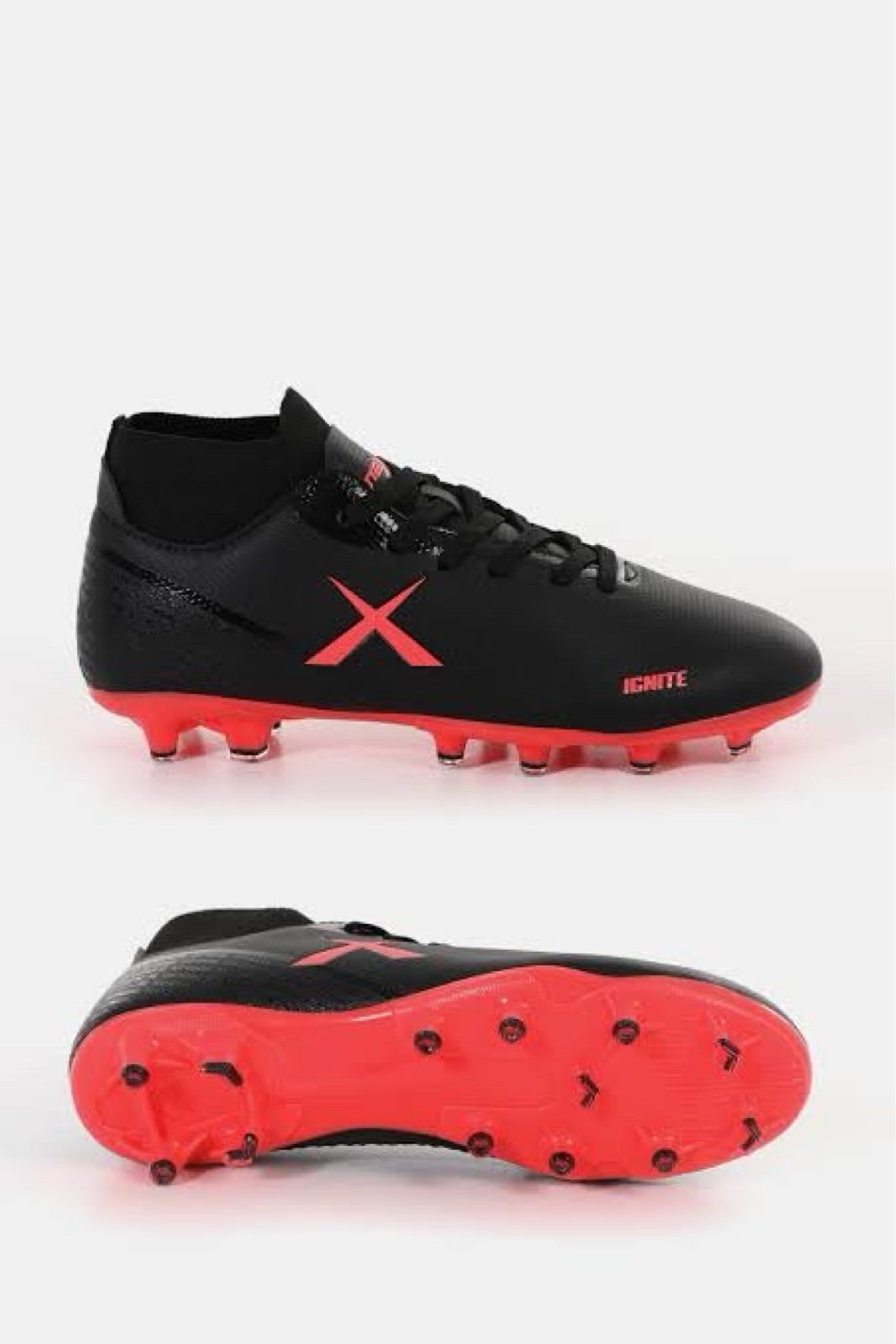 new maxed soccer boots