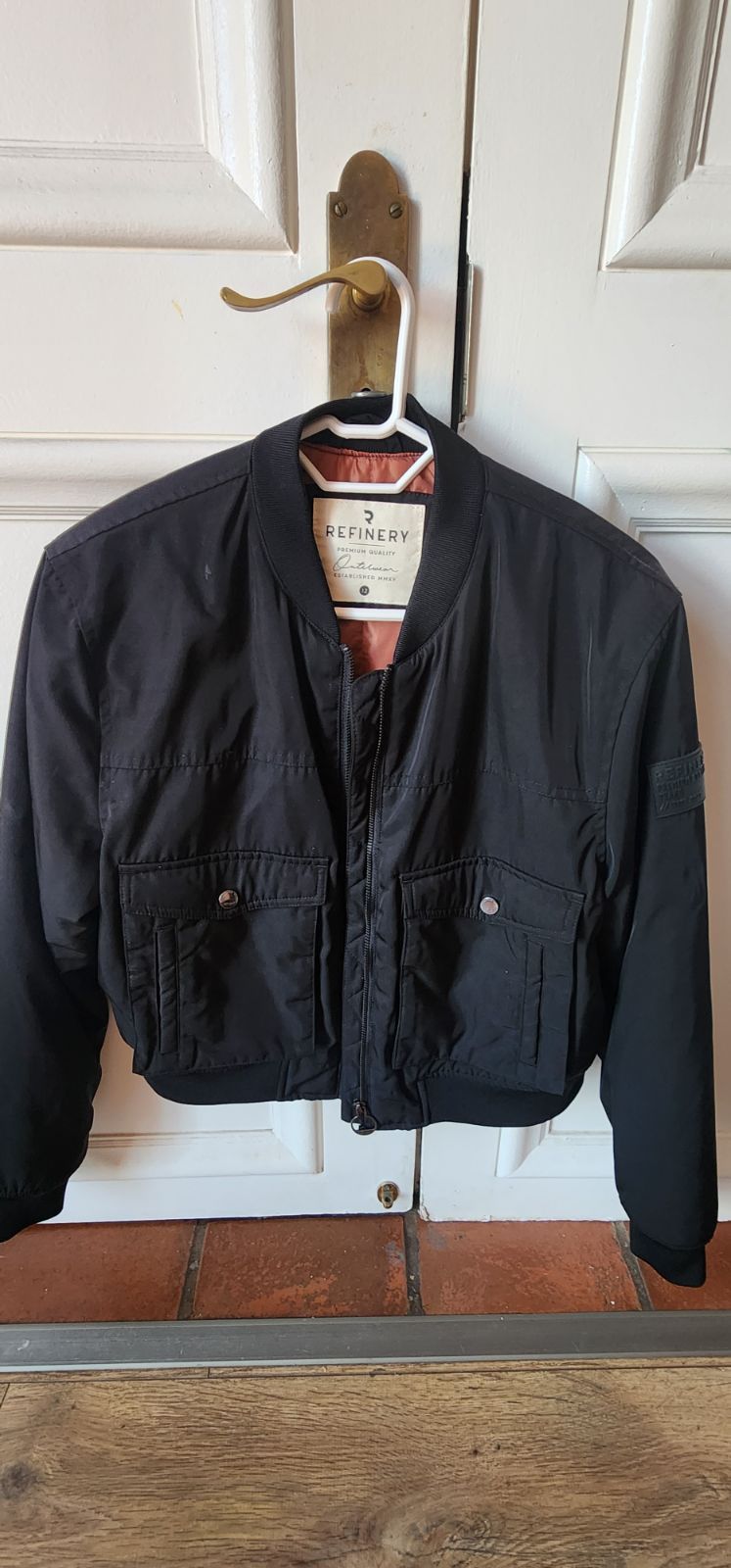 Women Black refinery bomber jacket YAGA