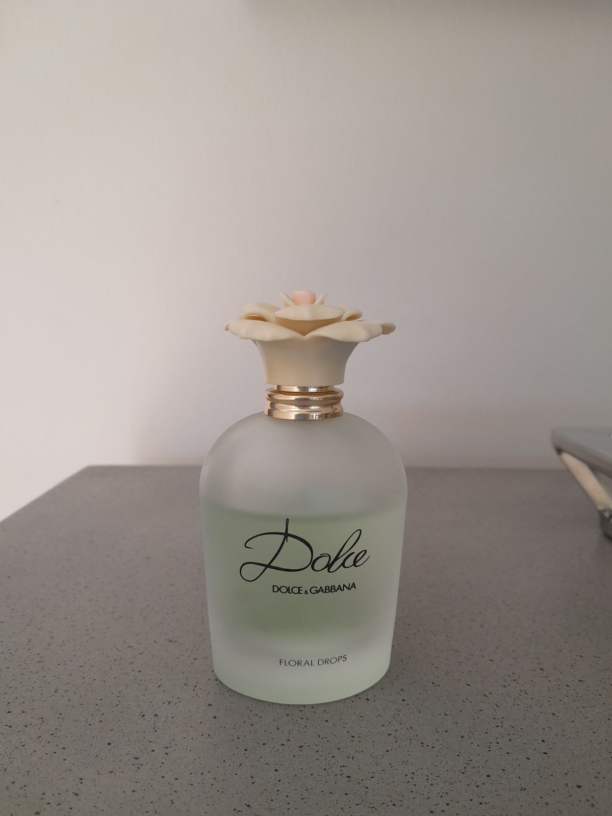 Dolce gabbana on sale floral drops 75ml