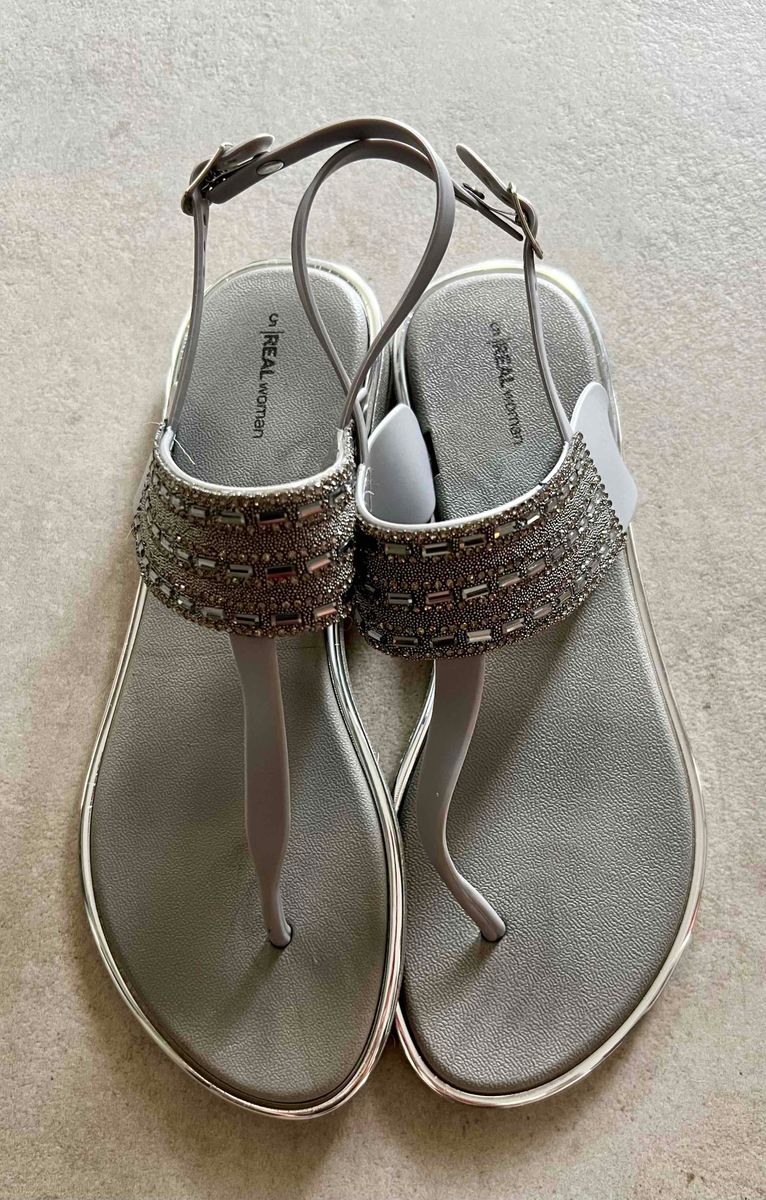 Women Pick n Pay flat silver sandals with bea Yaga SA