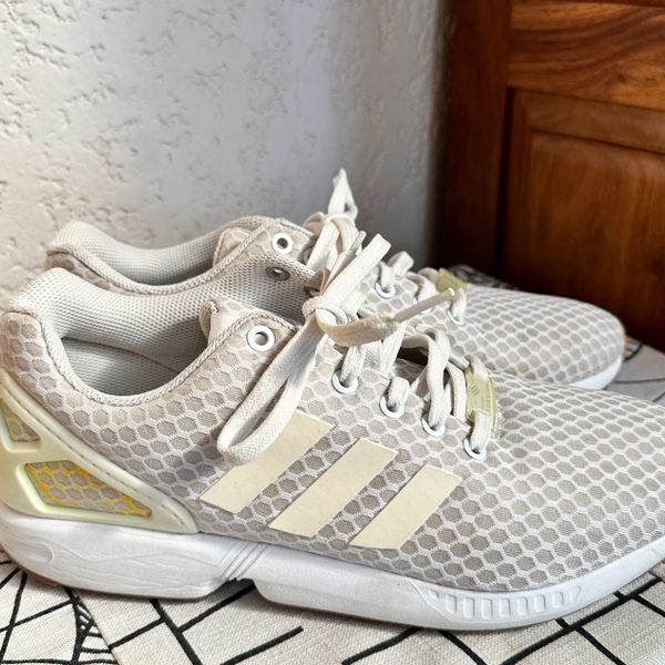 Men | Adidas Originals ZX Flux Torsion White | YAGA Men | Adidas Originals ZX Flux Torsion White | YAGA