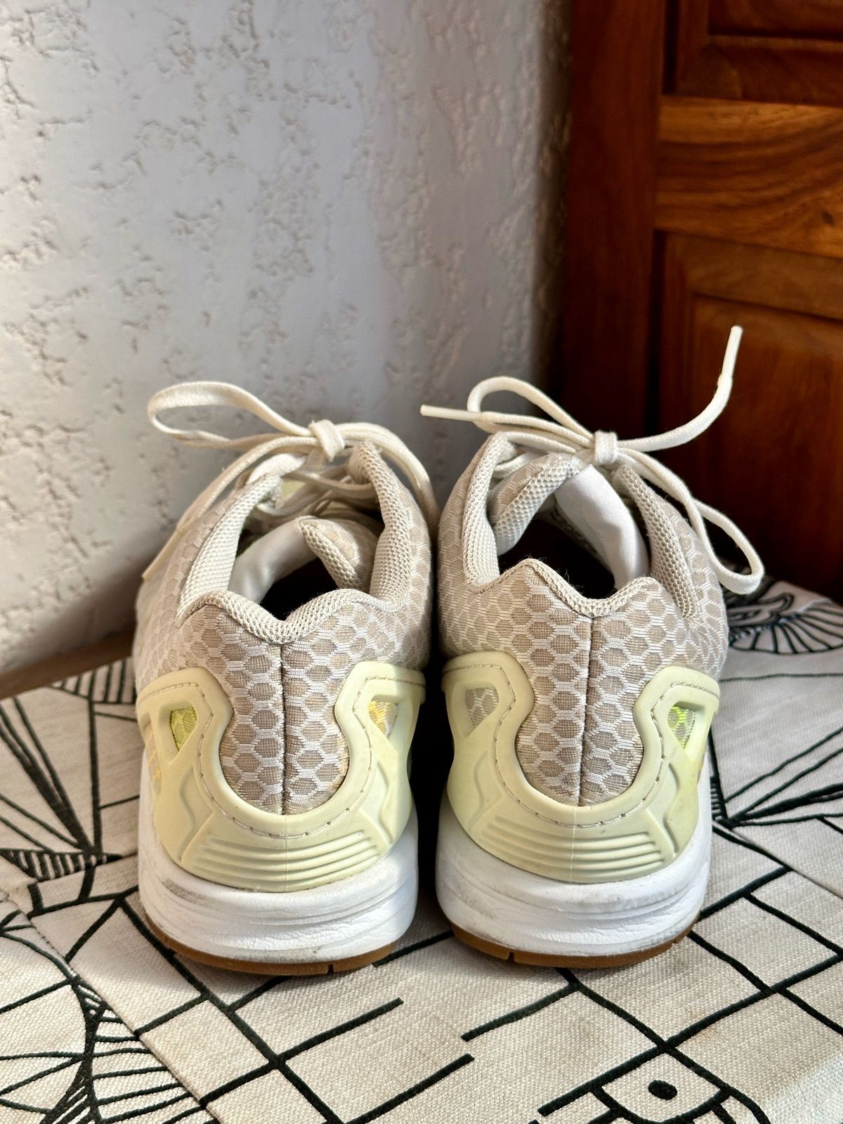 Men | Adidas Originals ZX Flux Torsion White | YAGA