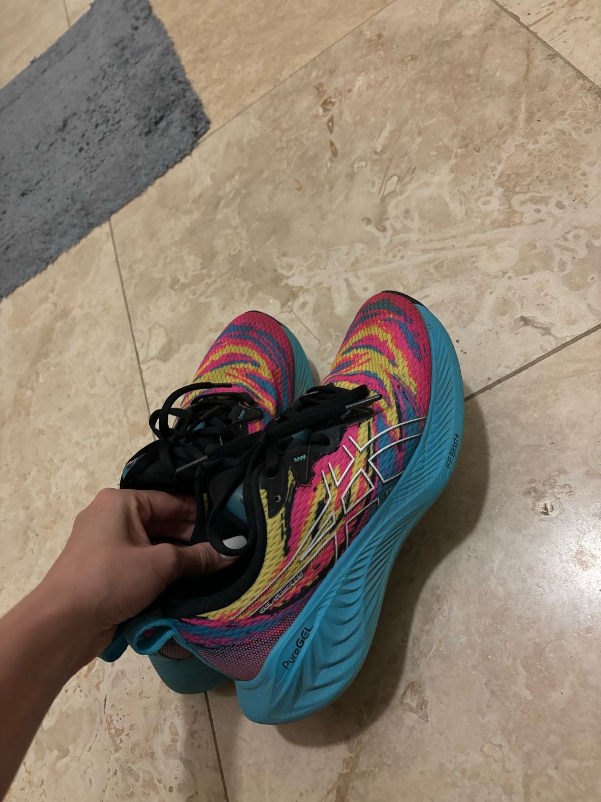 Yaga marketplace for preloved fashion