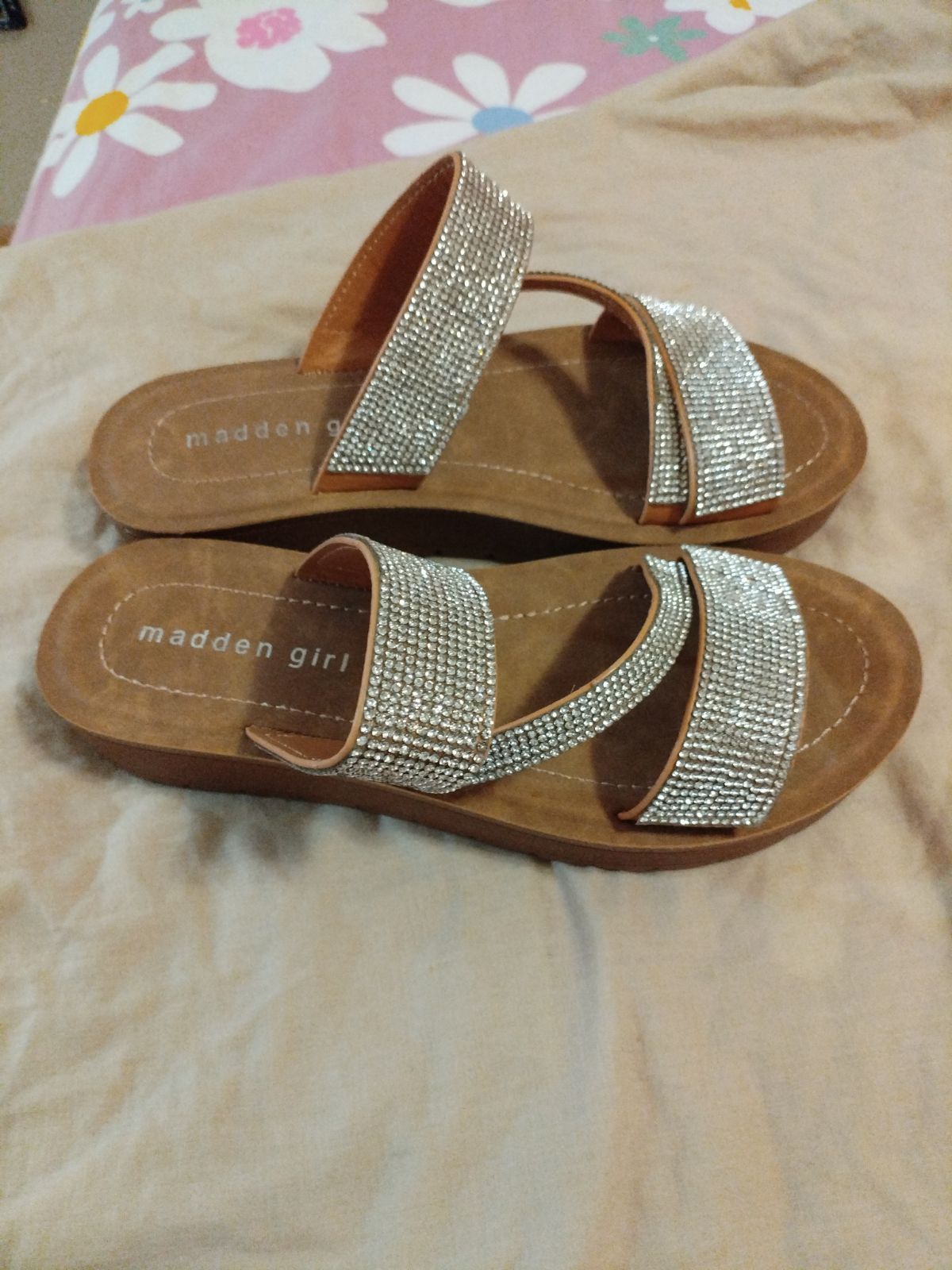 Glitter madden hot sale girl sandals