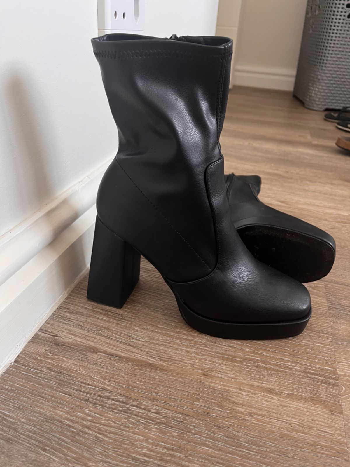 Foschini Zando Boots On Sale Women Foschini Black Platform Boots Worn Once  YAGA
