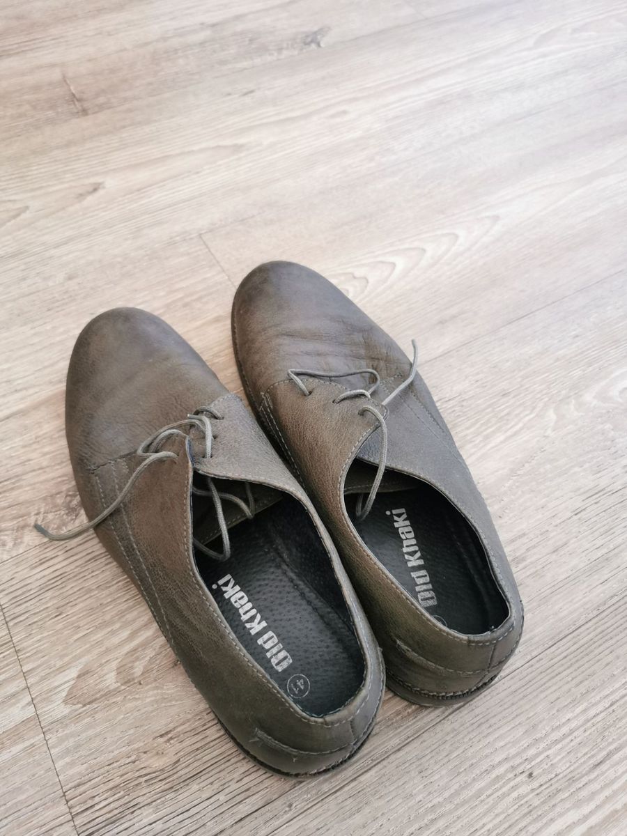 Old sales khaki shoes