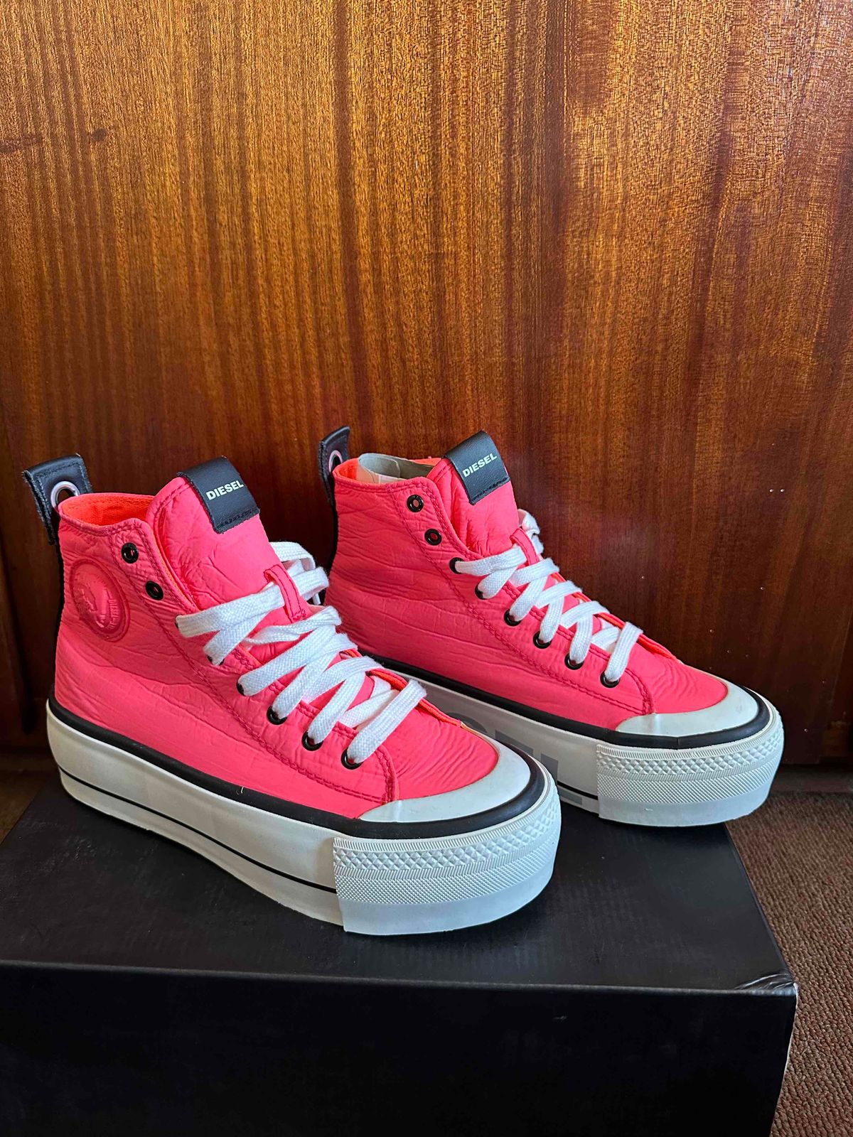 DIESEL S-ASTICO MC WEDGE 厚底 ハイカットスニーカー Women | Diesel S-Astico Mc Wedge Pink/Coral Flu | YAGA