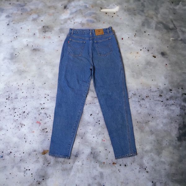 Women Vintage mom style Woolworths Mar YAGA