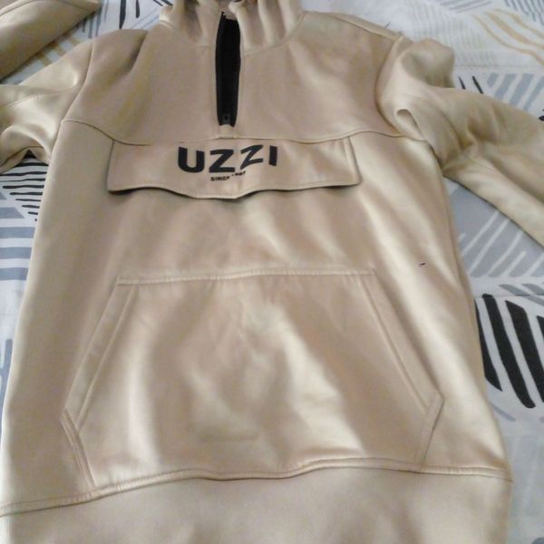 Men Step into comfort and style with the Uz YAGA