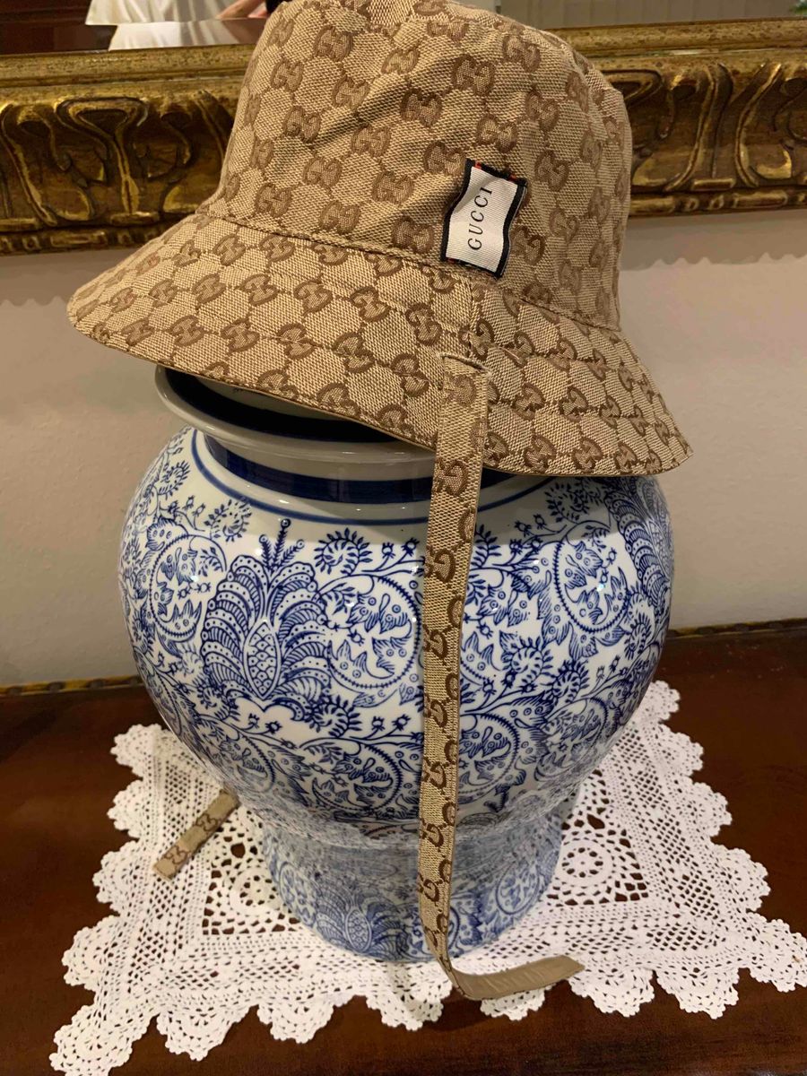 Gucci bucket hat hotsell