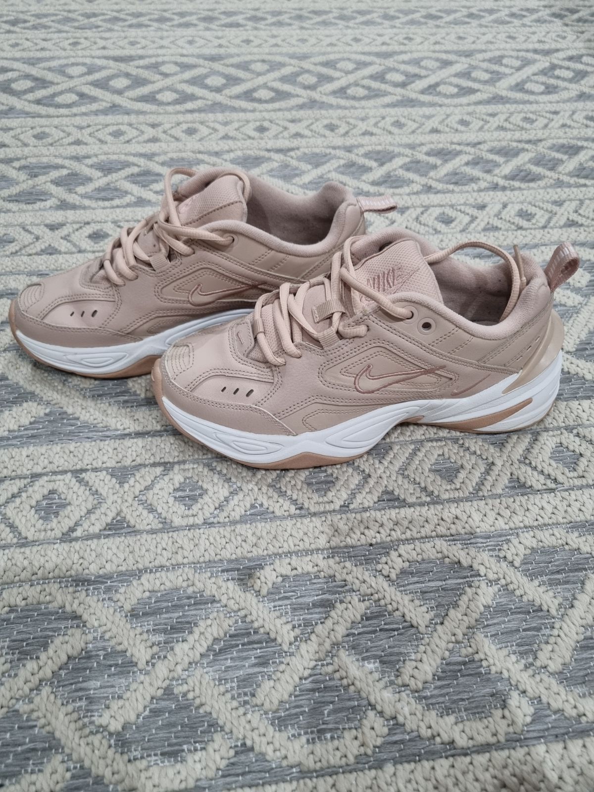 Nike m2k tekno trainers best sale particle beige summit white