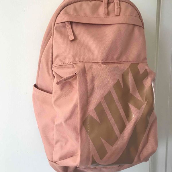 Yaga marketplace for preloved fashion