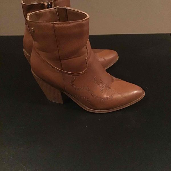 Topshop howdie 2025 high ankle boots