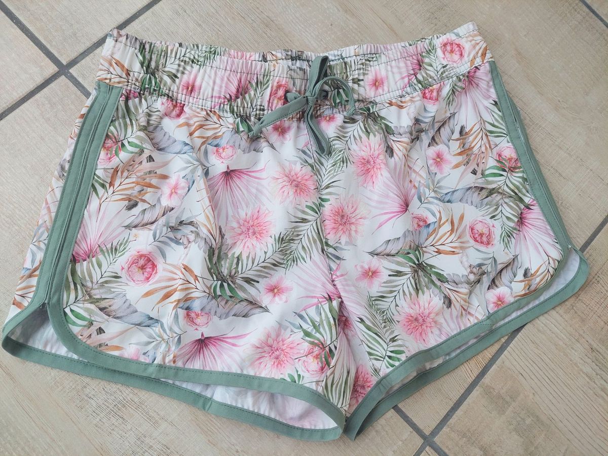 Swimming shorts for store ladies at mr price