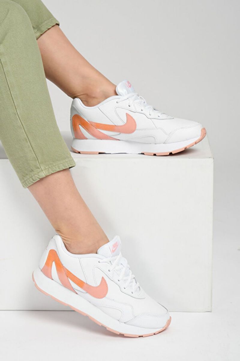 Nike wmns hot sale delfine
