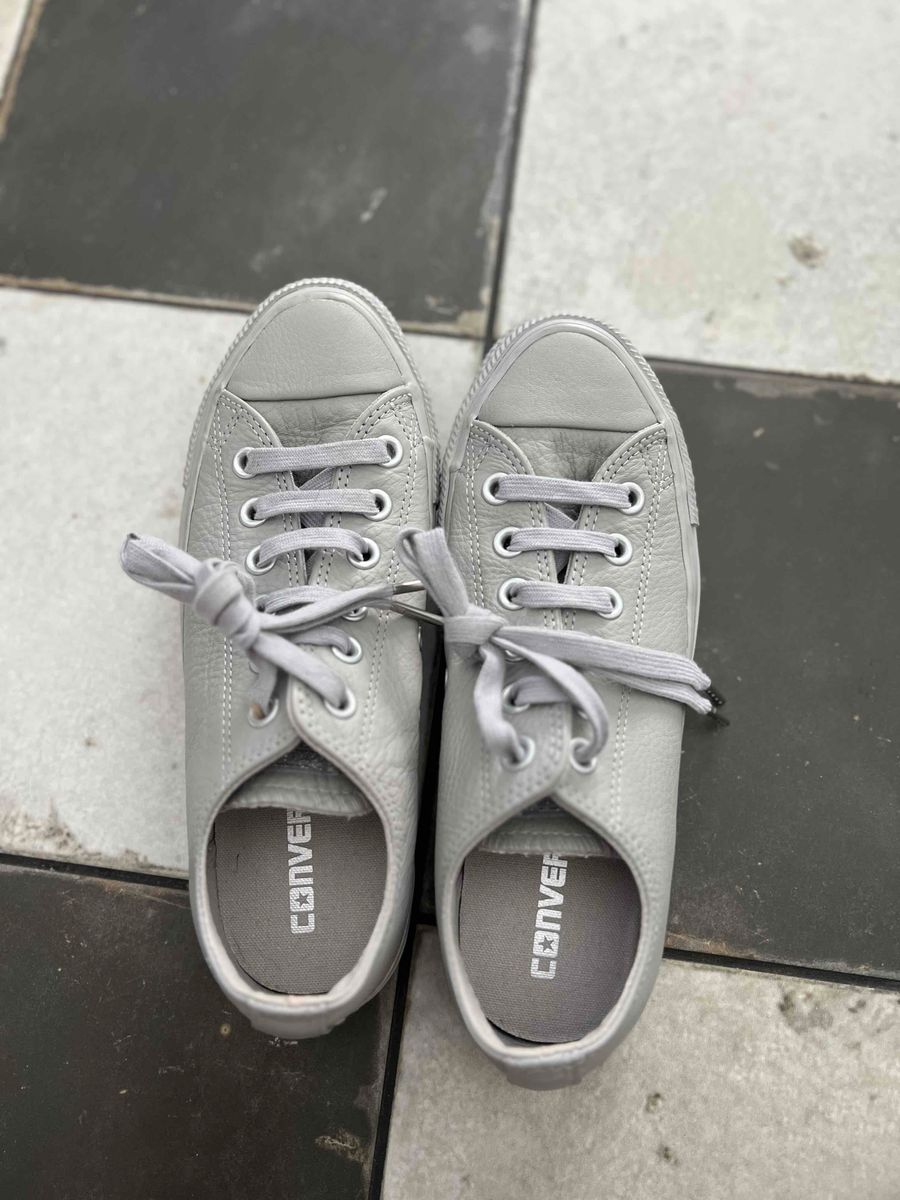 Grey leather converse all star sales