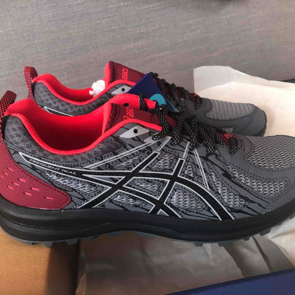 Asics frequent 2024 trail xl