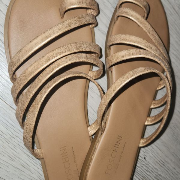 Women Golden strap summer sandals from Foschi Yaga SA