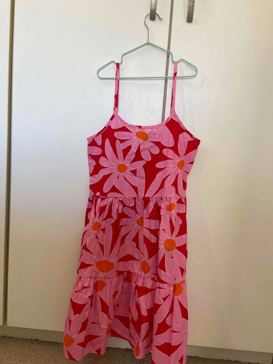 Free2bu dresses sales