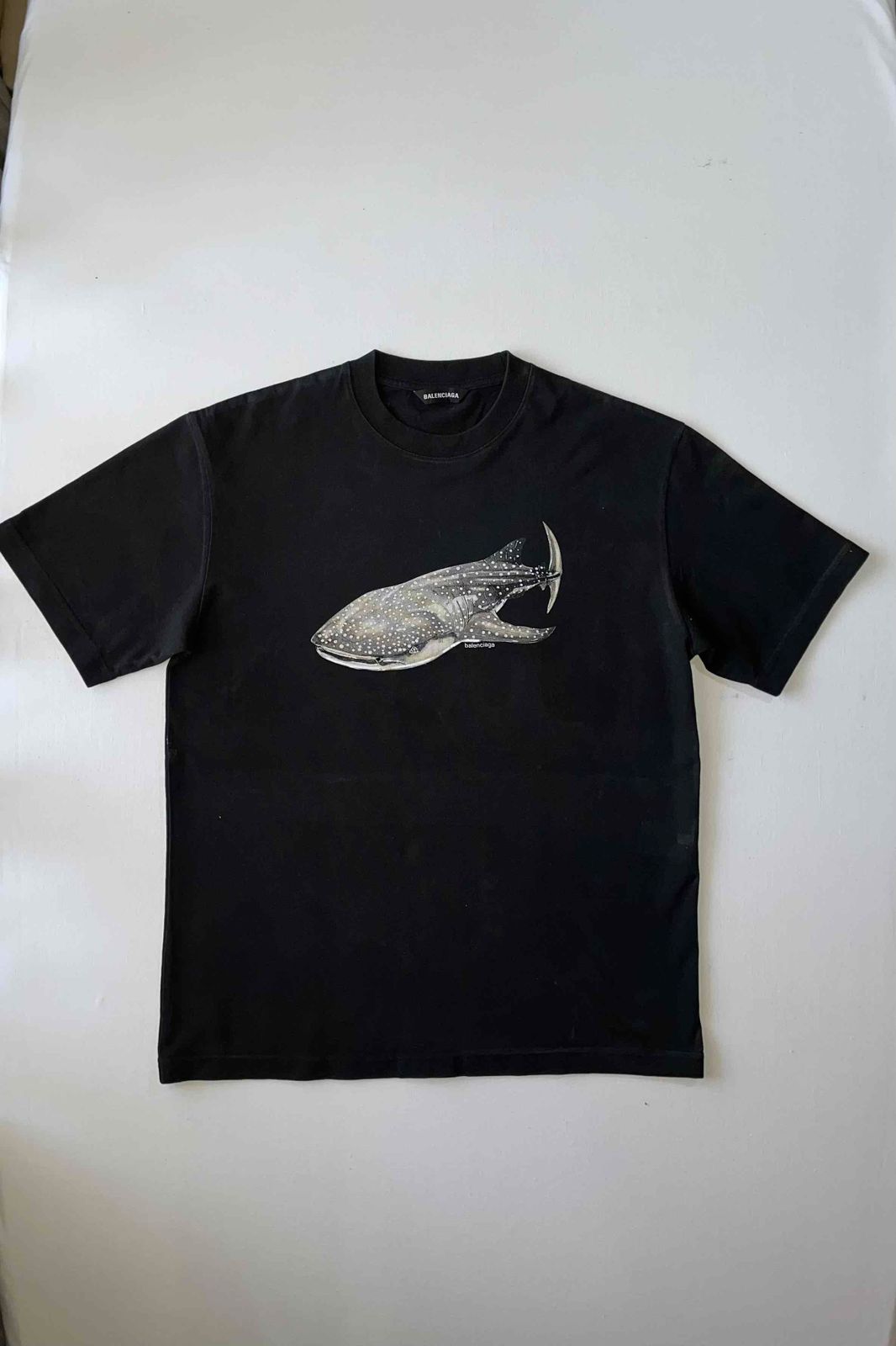 Balenciaga hot sale whale tee