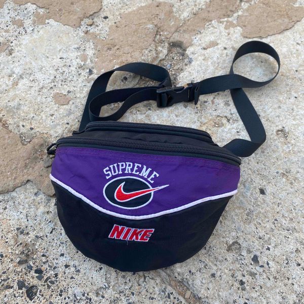 Supreme nike shoulder bag purple sales