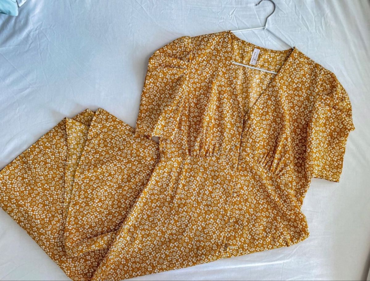 Women Yello floral dress from Foschini Button Yaga SA