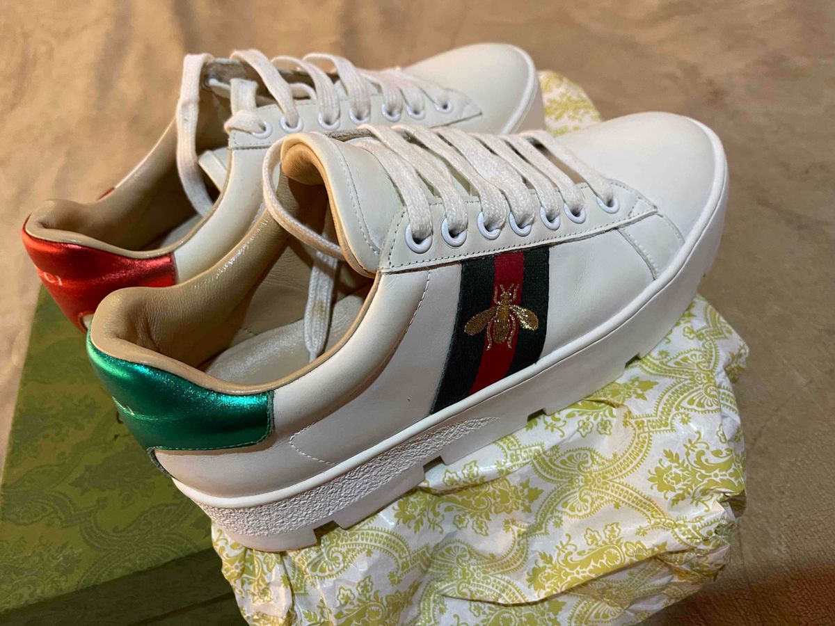 Women Gucci sneakers pre owned second hand wo Yaga SA