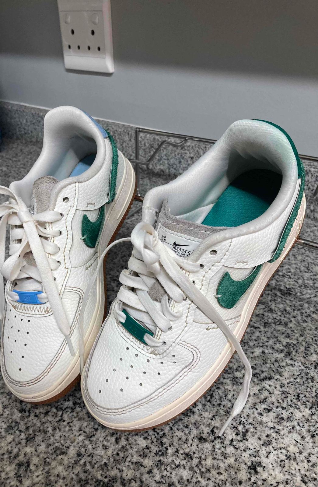 air force 1 inside out