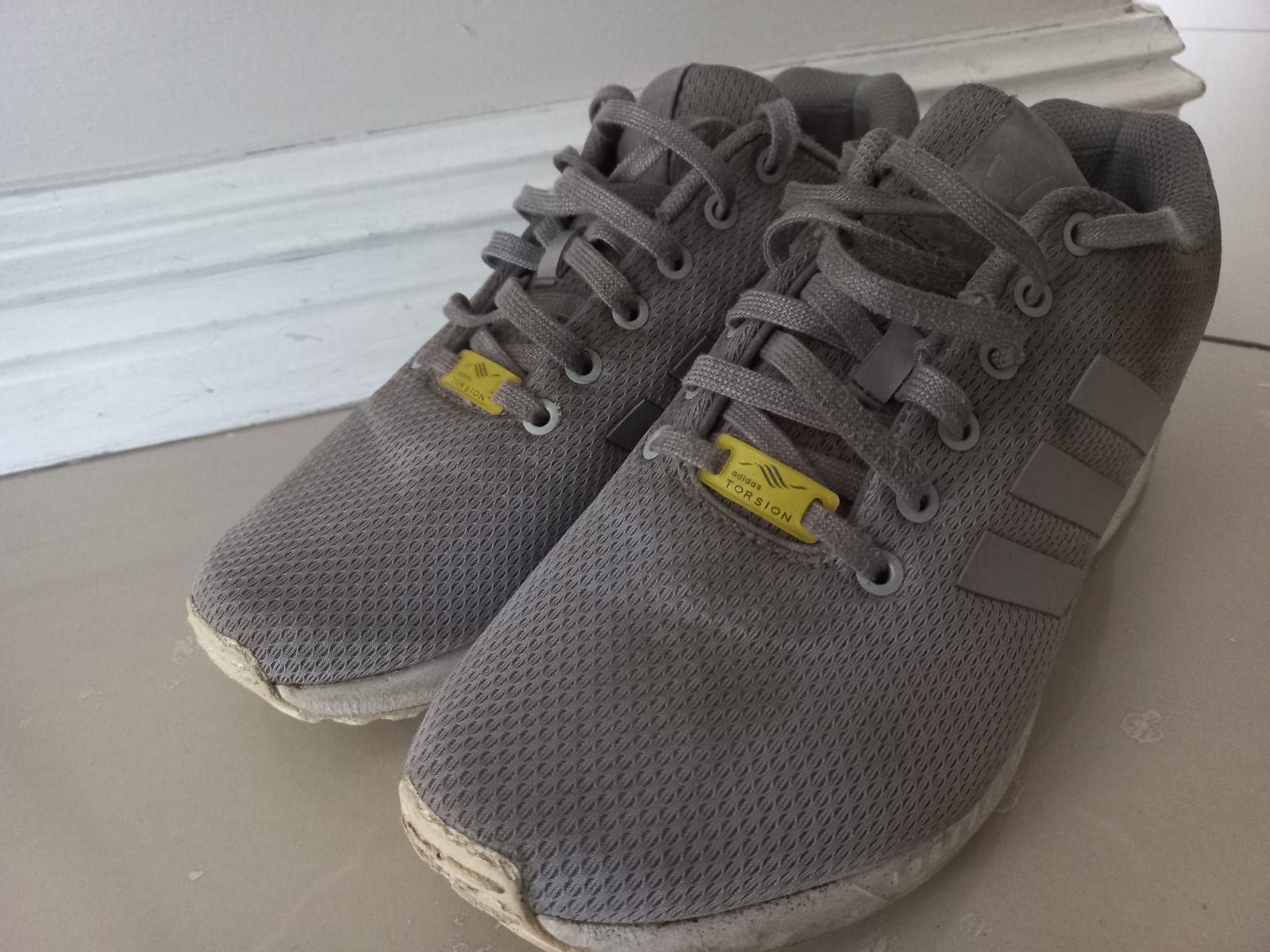 Men Adidas Zx Flux Sneakers Grey UK Size 8 Yaga SA