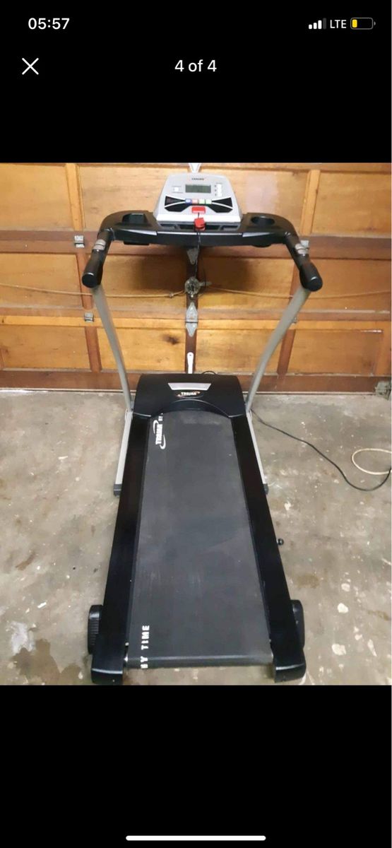 Sports Leisure Trojan marathon 210 treadmill. Good con Yaga SA