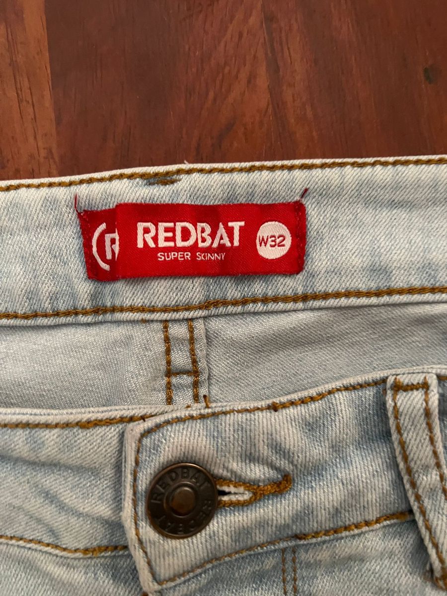 Hii iam selling my redbat jeans still in very good condition brand new size  32 , Lights sky blue col
