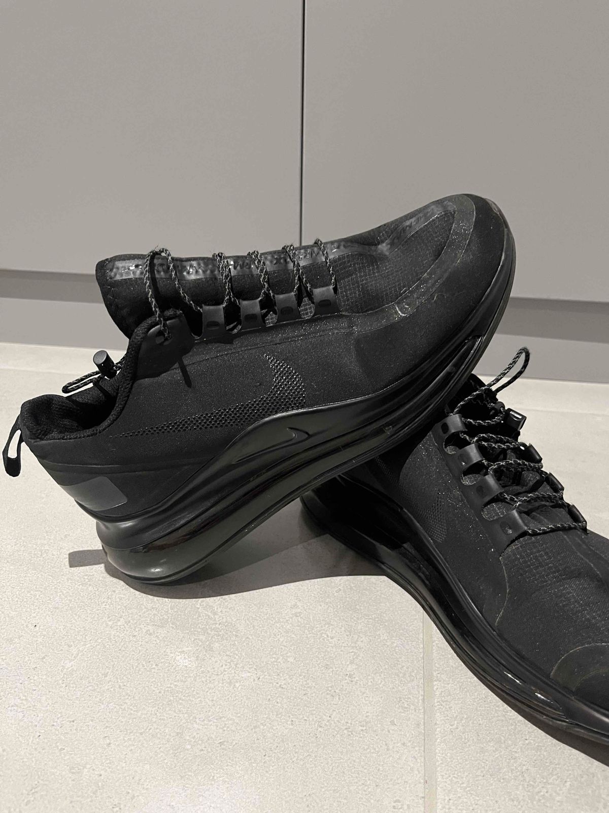 Men Nike Air Max 720 UTILITY RUN BLACK YAGA